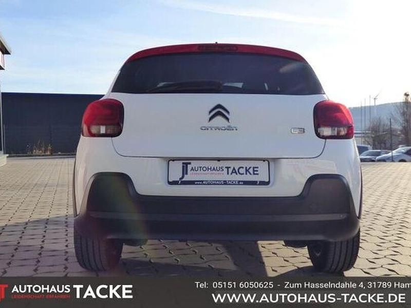 Second-hand Citroën C3 Shine 83 CP (61 kW) 2023 Alb Berlinǎ