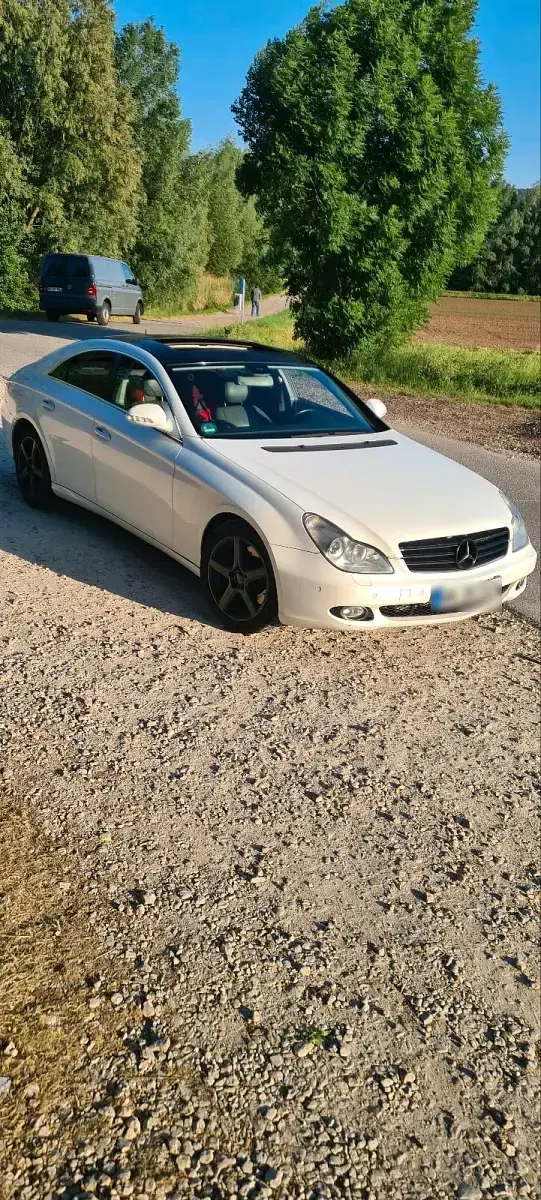 Gebraucht Mercedes CLS350 272 PS (200 kW) 2004 Weiß Coupé