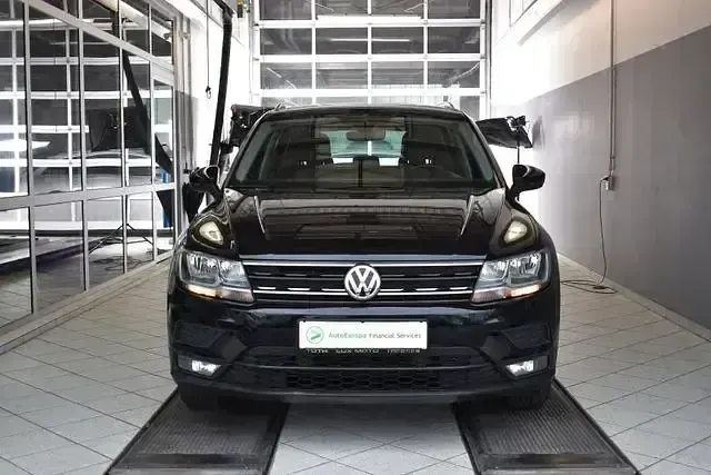 Gebraucht VW Tiguan Comfortline 150 PS (110 kW) 2020 Schwarz SUV