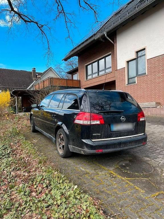 Gebraucht Opel Vectra 140 PS (102 kW) 2006 Schwarz Limousine