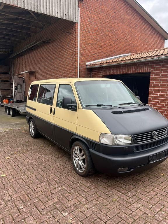 Gebraucht VW T4 102 PS (75 kW) 2001 Beige Van