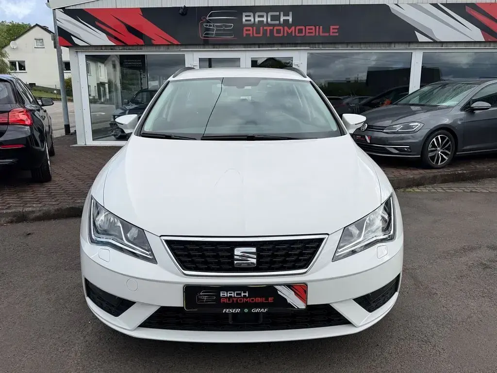 Gebraucht Seat Leon ST Style 131 PS (96 kW) 2019 Weiß Kombi