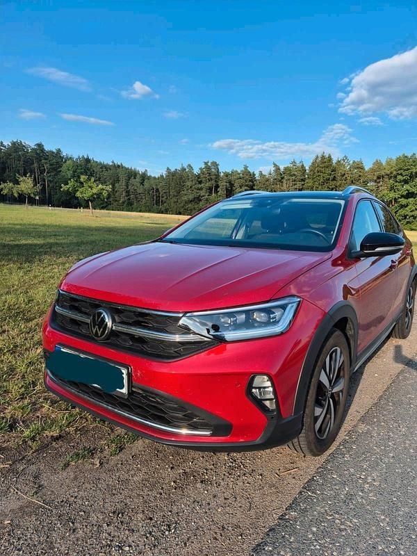 Rot Gebraucht 2022 VW Taigo SUV | 19.555 € (Superpreis) - Bild 1/4