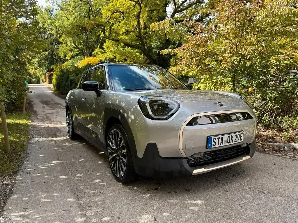 Gebraucht Mini Aceman Favoured 160 kW (218 PS) 2024 Silber SUV