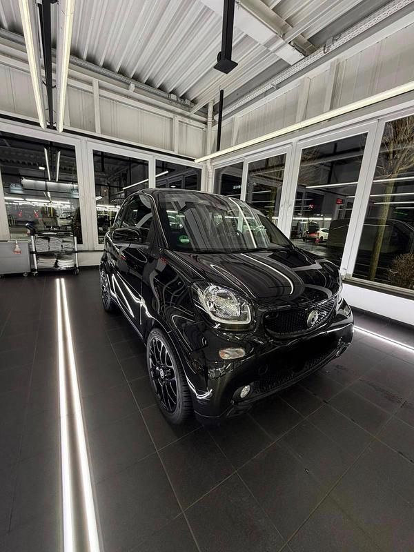 Gebraucht Smart ForTwo Coupé 90 PS (66 kW) 2019 Schwarz Coupé
