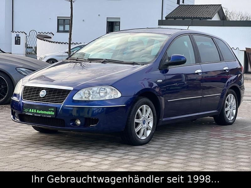Gebraucht Fiat Croma Dynamic 140 PS (102 kW) 2007 Blau Kombi