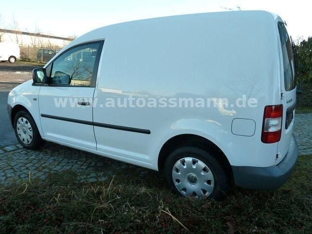 Gebraucht VW Caddy 102 PS (75 kW) 2010 Weiß Van / Kleinbus