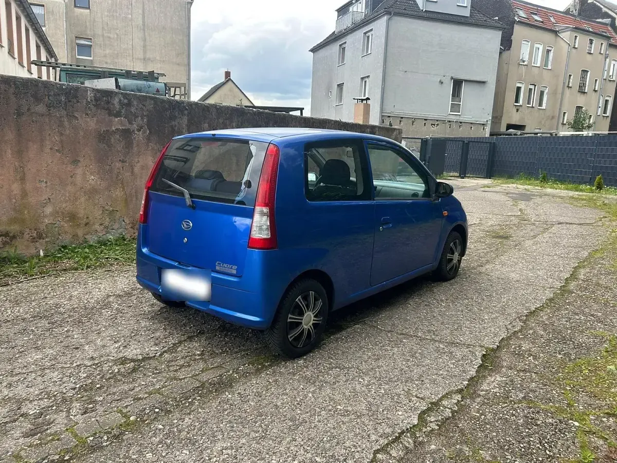 Gebraucht Daihatsu Cuore 58 PS (42 kW) 2005 Blau Kleinwagen