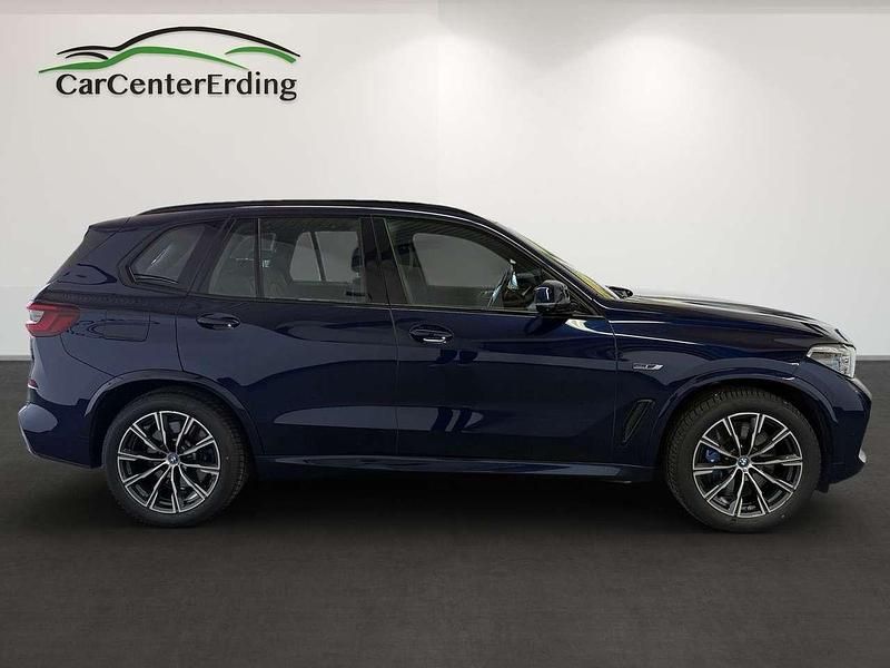 Gebraucht BMW X5 M Sport 398 PS (292 kW) 2022 Tansanitblau SUV