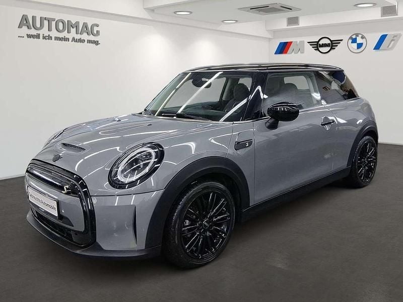 Gebraucht Mini Cooper SE Hatch 135 kW (184 PS) 2021 Moonwalk grey Kleinwagen