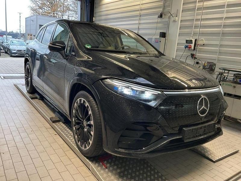 Gebraucht Mercedes EQS450+ AMG 264 kW (360 PS) 2023 Schwarz SUV
