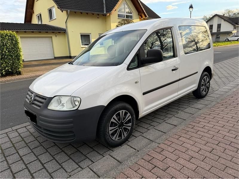 Second-hand VW Caddy 69 CP (50 kW) 2003 Alb Monovolum