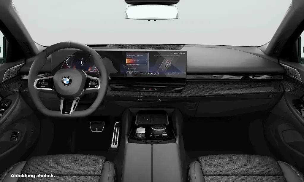 Gebraucht BMW 540 M Sport 286 PS (210 kW) 2025 Sophistograu brillanteffekt Kombi