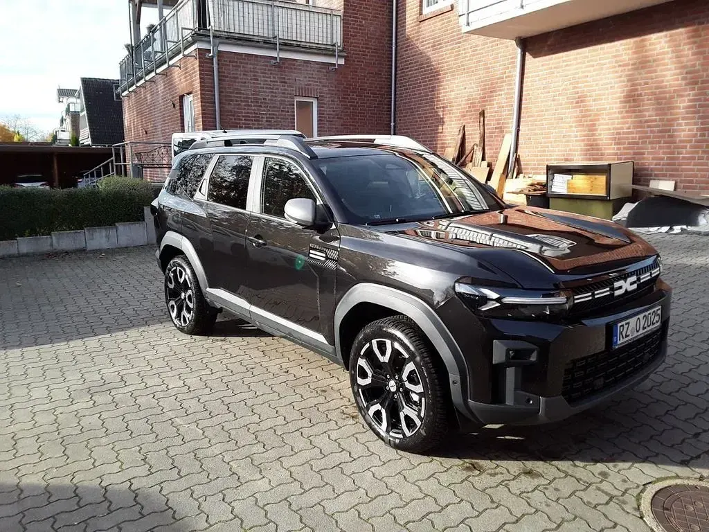 Gebraucht Dacia Bigster Journey 158 PS (116 kW) 2025 Schwarz SUV