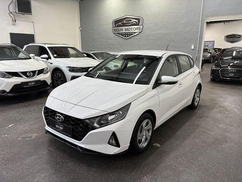 Weiß Gebraucht 2022 Hyundai i20 Select Limousine | 14.400 € (Guter Preis) - Bild 1/4