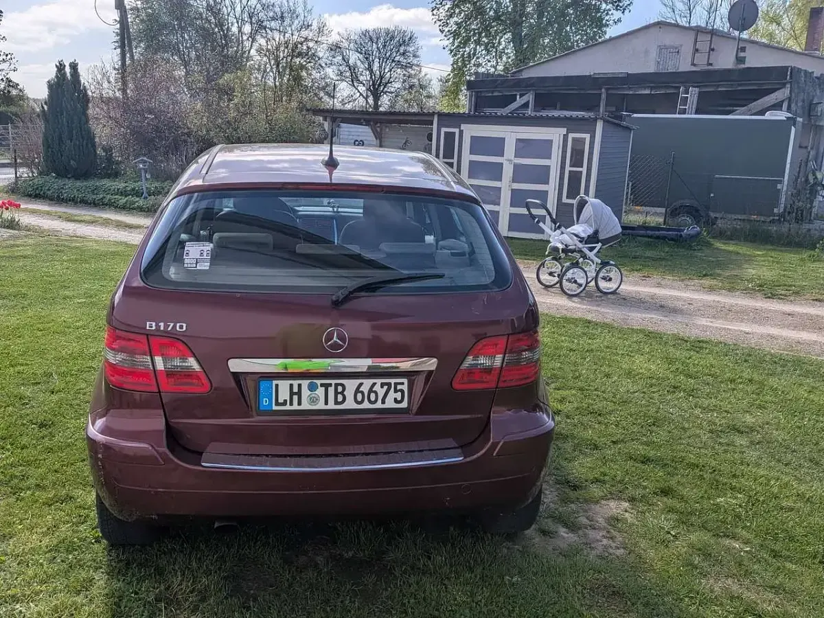 Gebraucht Mercedes B170 116 PS (85 kW) 2006 Rot Van / Kleinbus