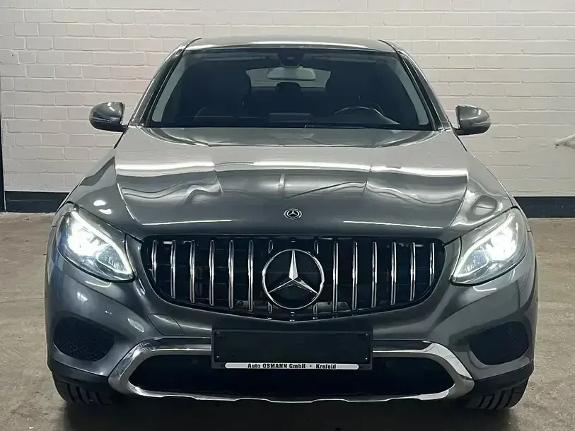 Gebraucht Mercedes GLC250 204 PS (150 kW) 2018 Grau SUV