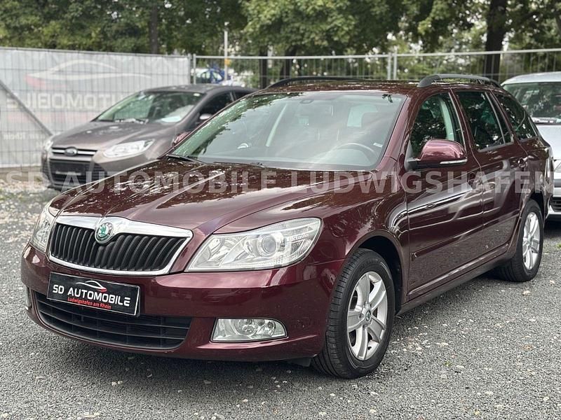 Rot Gebraucht 2011 Skoda Octavia Impuls Edition Kombi | 4.799 € (Fairer Preis) - Bild 1/4