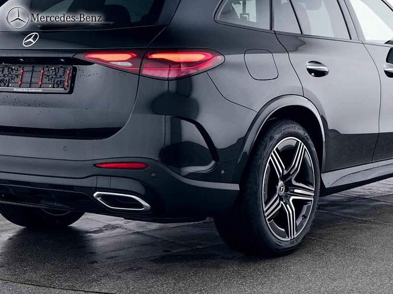 Gebraucht Mercedes GLC450 AMG 367 PS (269 kW) 2024 Schwarz SUV
