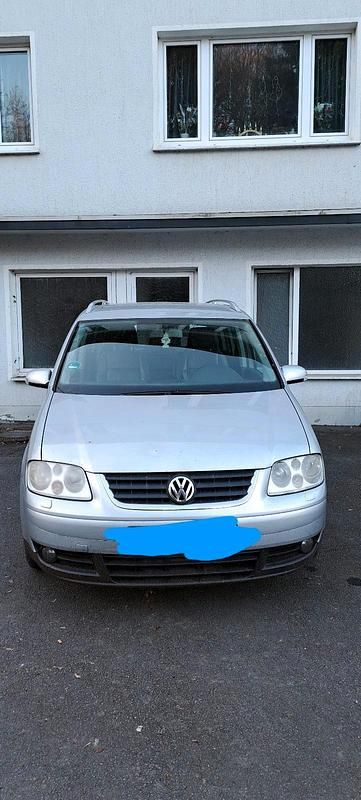 Grau Gebraucht 2005 VW Touran Van / Kleinbus | 1.850 € (Superpreis) - Bild 1/4