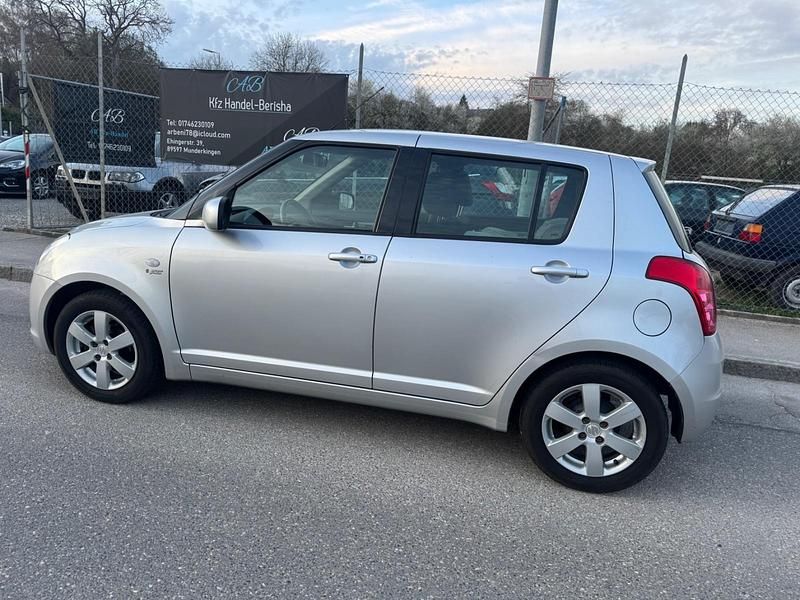 Gebraucht Suzuki Swift 95 PS (69 kW) 2008 Silber Kleinwagen