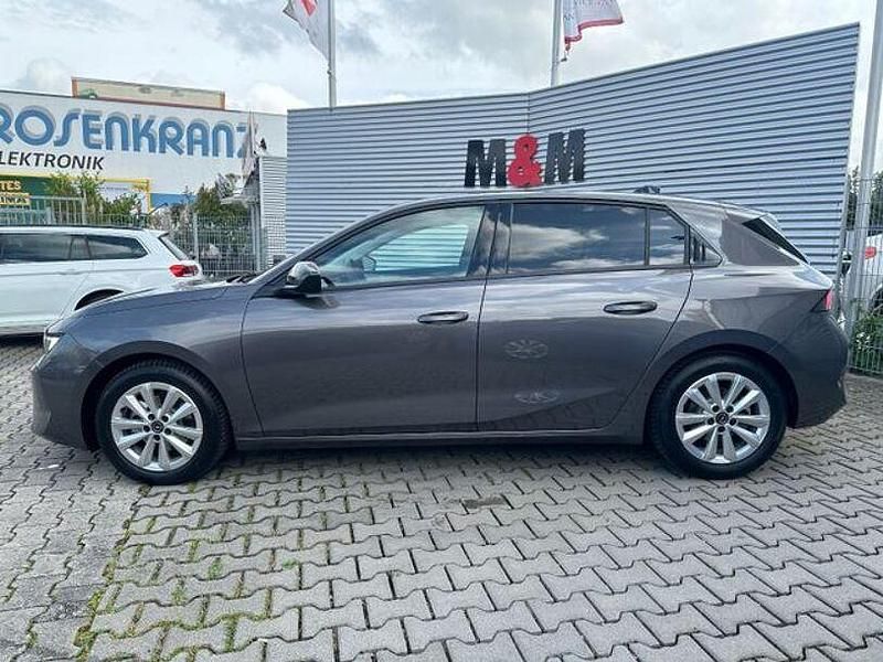 Gebraucht Opel Astra Elegance 131 PS (96 kW) 2024 Grau Limousine