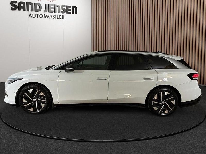 Gebraucht VW ID.7 Style 210 kW (286 PS) 2024 Glacierweiss metallic Kombi