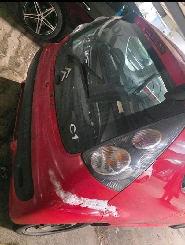 Gebraucht Citroën C1 68 PS (50 kW) 2007 Rot Kleinwagen