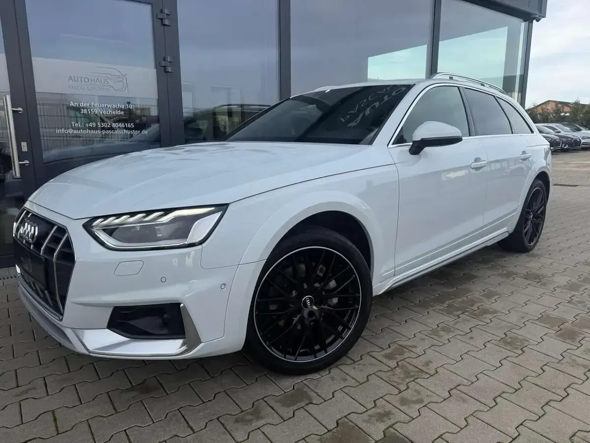 Gebraucht Audi A4 Allroad Sport 204 PS (150 kW) 2021 Gletscherweiß metallic Kombi