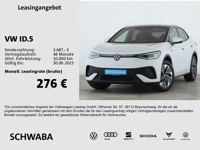 Gletscherweiß metallic/schwarz Gebraucht 2023 VW ID.5 Pro Performance SUV | 36.870 € (Fairer Preis) - Bild 1/4