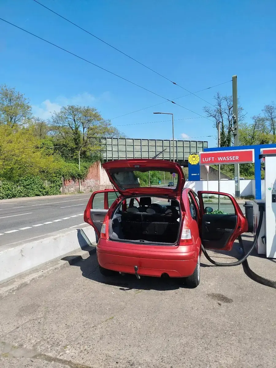 Gebraucht Citroën C3 54 PS (39 kW) 2007 Rot Kleinwagen