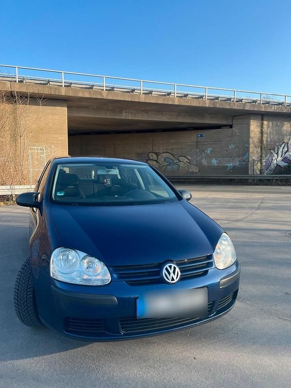 Gebraucht VW Golf IV 75 PS (55 kW) 2004 Blau Kleinwagen