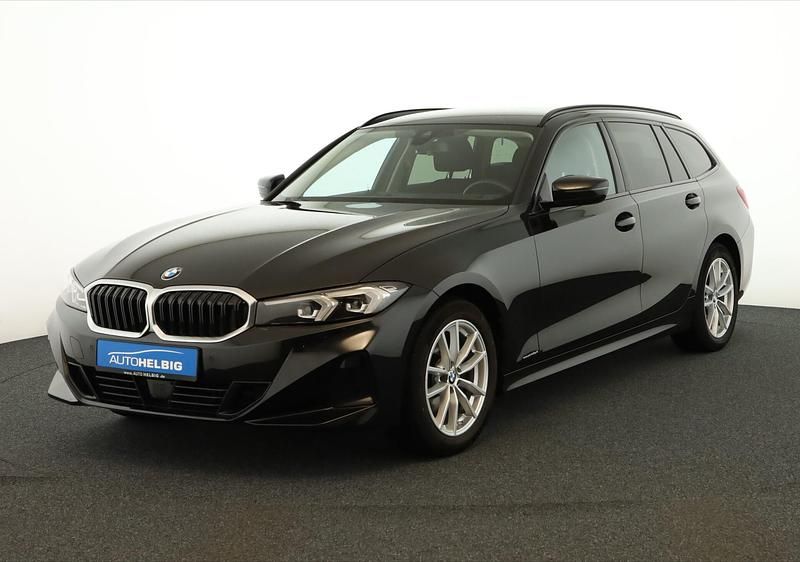 Gebraucht BMW 320 190 PS (139 kW) 2022 Saphirschwarz metallic Kombi