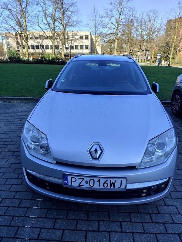 Gebraucht Renault Laguna III 150 PS (110 kW) 2008 Silber Kombi