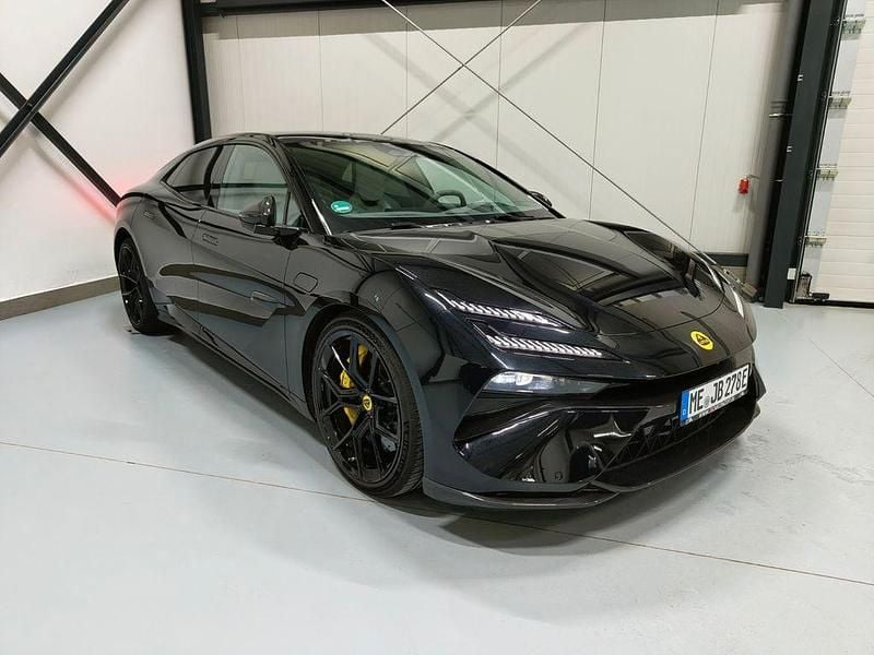 Schwarz Gebraucht 2024 Lotus Emeya Kleinwagen | 139.889 € (Teuer) - Bild 1/4