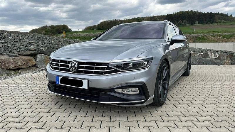 Gebraucht VW Passat Elegance 190 PS (139 kW) 2019 Silber Kombi