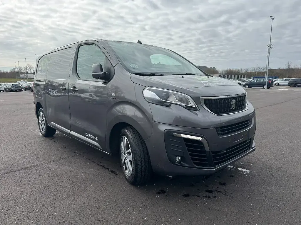 Używany Peugeot Expert 177 KM (130 kW) 2017 Szary Van