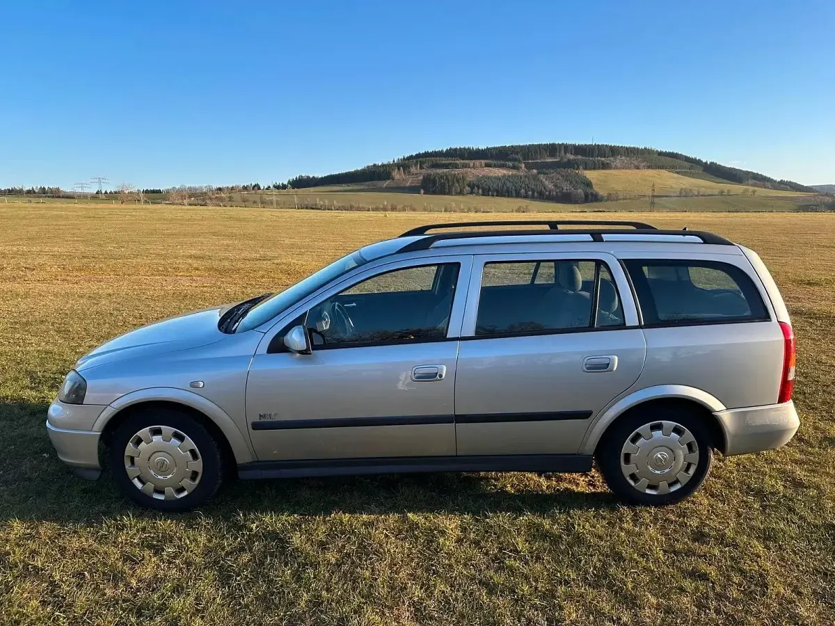 Gebraucht Opel Astra Njoy 84 PS (61 kW) 2003 Grau Kombi