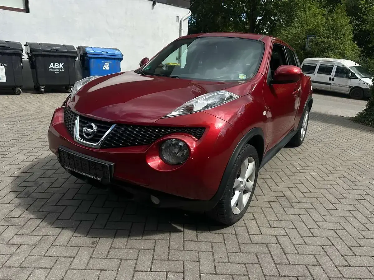 Gebraucht Nissan Juke Acenta 117 PS (86 kW) 2011 Force red metallic SUV