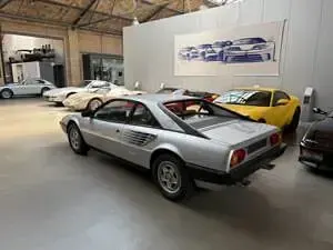 Gebraucht Ferrari Mondial 240 PS (176 kW) 1985 Silber Coupé