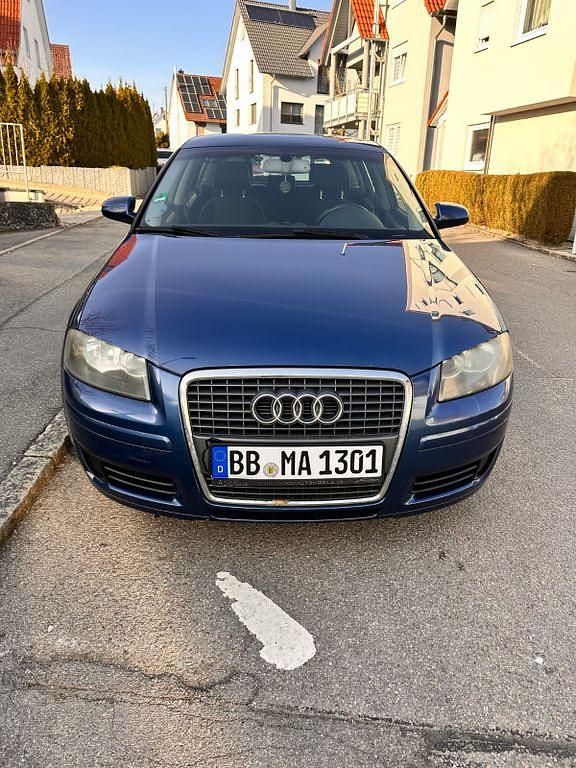 Gebraucht Audi A3 Attraction 140 PS (102 kW) 2005 Blau Kleinwagen