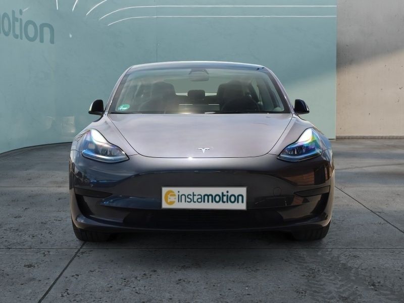Gebraucht Tesla Model 3 Standard Range 239 kW (325 PS) 2022 Silber Limousine