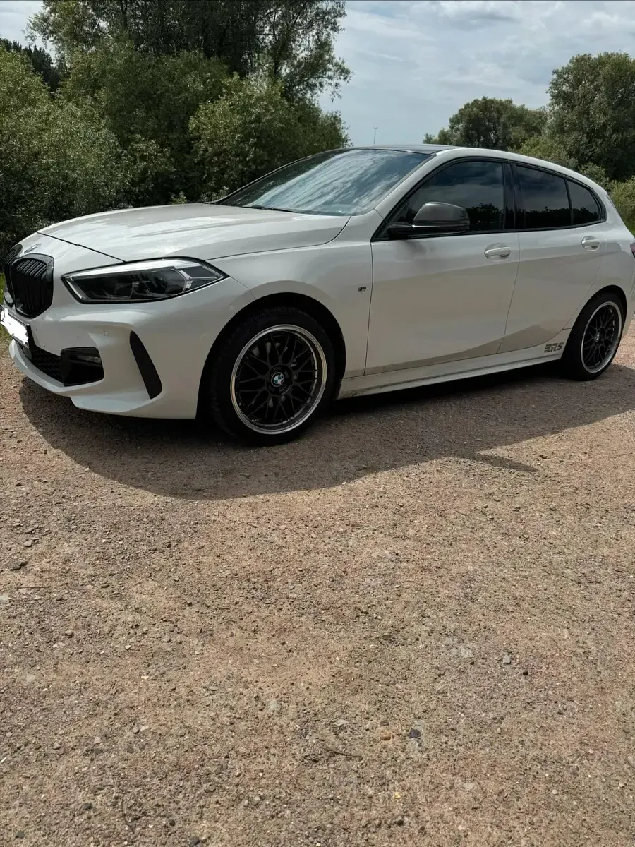 Gebraucht BMW 118 M Sport 140 PS (102 kW) 2020 Weiß Limousine