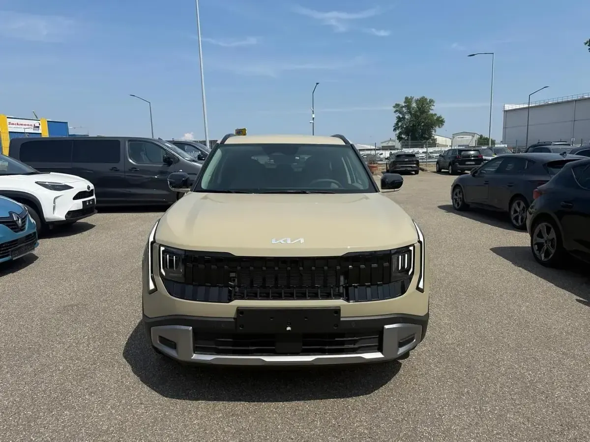 Neu Kia Seltos Vision 179 PS (131 kW) 2026 Tan beige SUV