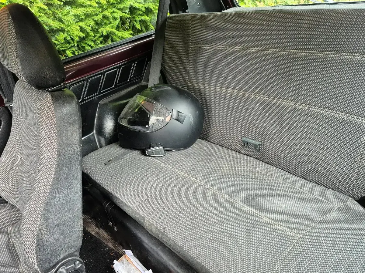 Gebraucht Lada Taiga 82 PS (60 kW) 2011 Rot SUV