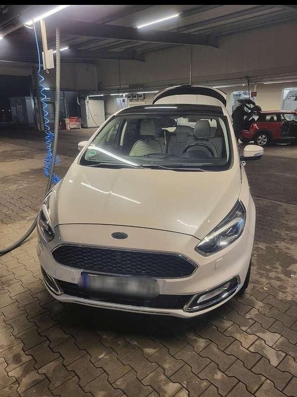 Gebraucht 2017 Ford S-MAX Vignale Kombi | 19.050 € (Teuer) - Bild 1/4