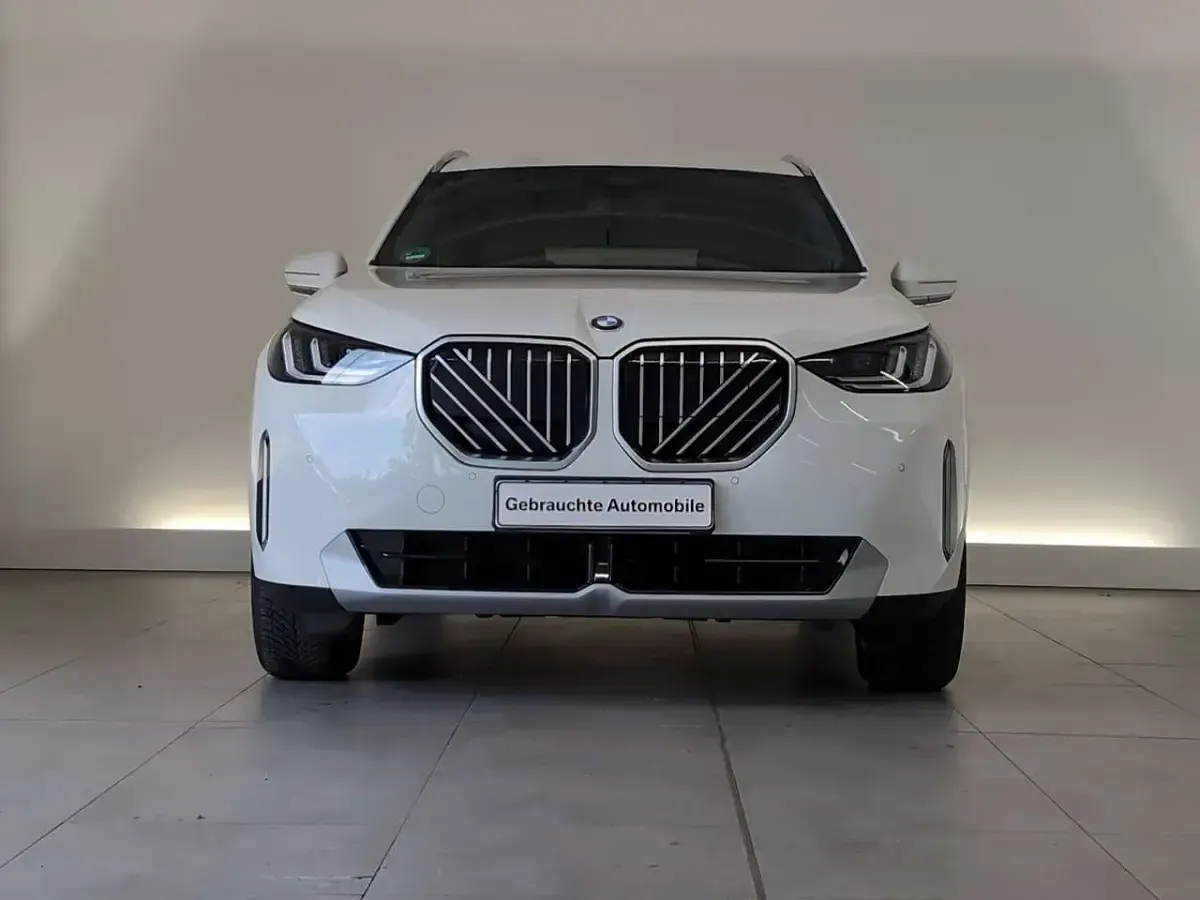 Gebraucht BMW X3 Sport Line 197 PS (144 kW) 2025 Alpinweiß uni SUV