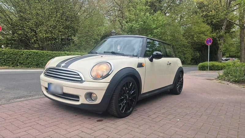 Usata Mini Cooper 122 CV (89 kW) 2008 Bianco Utilitaria