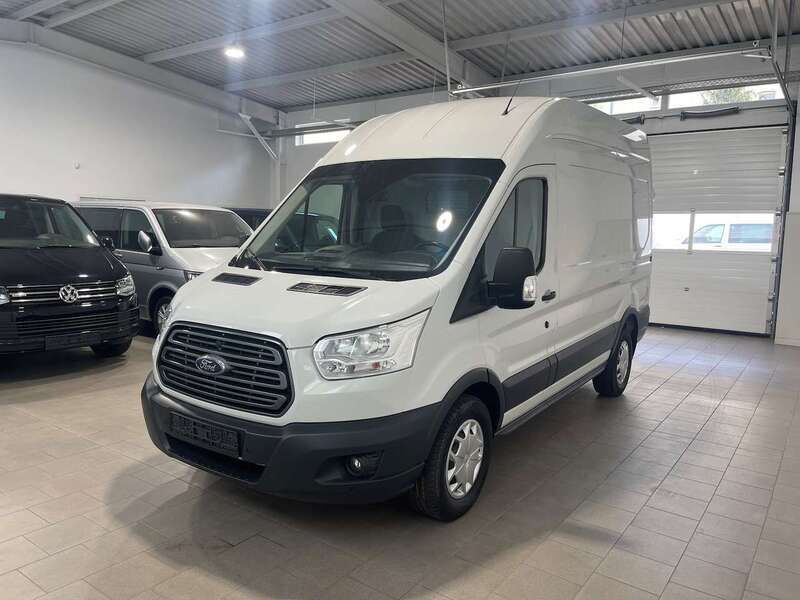 Gebraucht Ford Transit 170 PS (125 kW) 2017 Weiss Van