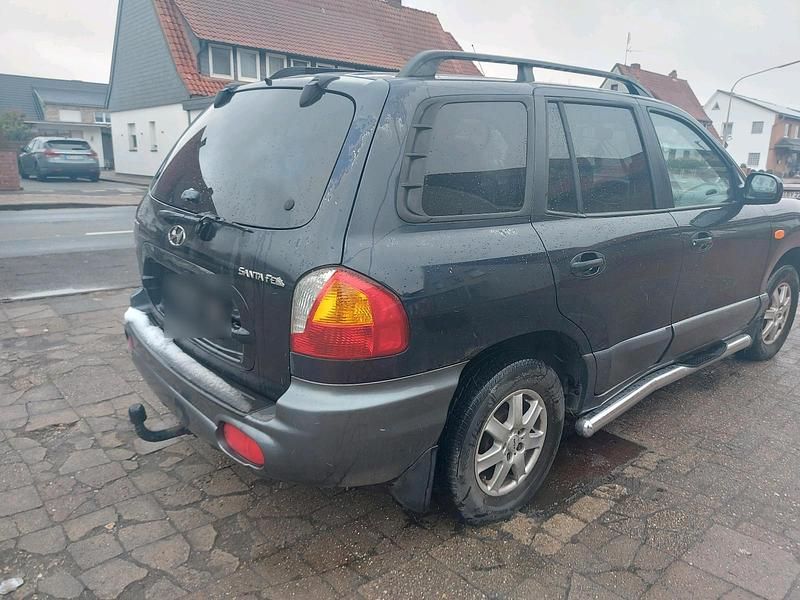 Gebraucht Hyundai Santa Fe 146 PS (107 kW) 2004 Blau SUV